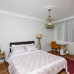 8 House Balçova