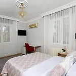 8 House