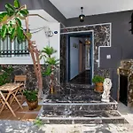 8 House Balçova