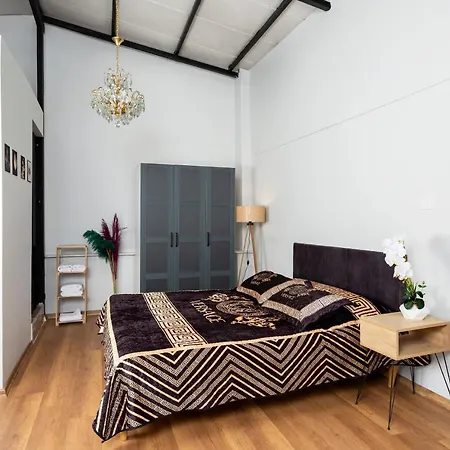 Отель 8 House Balcova