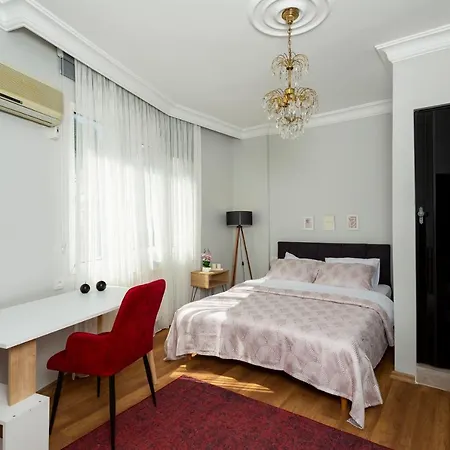 8 House Hotel Balcova