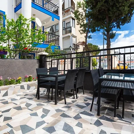 Отель 8 House Balcova