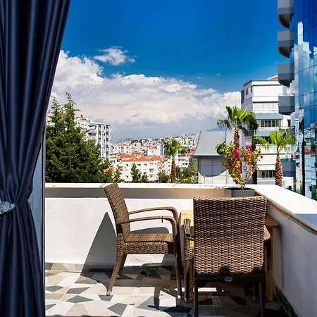 8 House Hotel Balcova